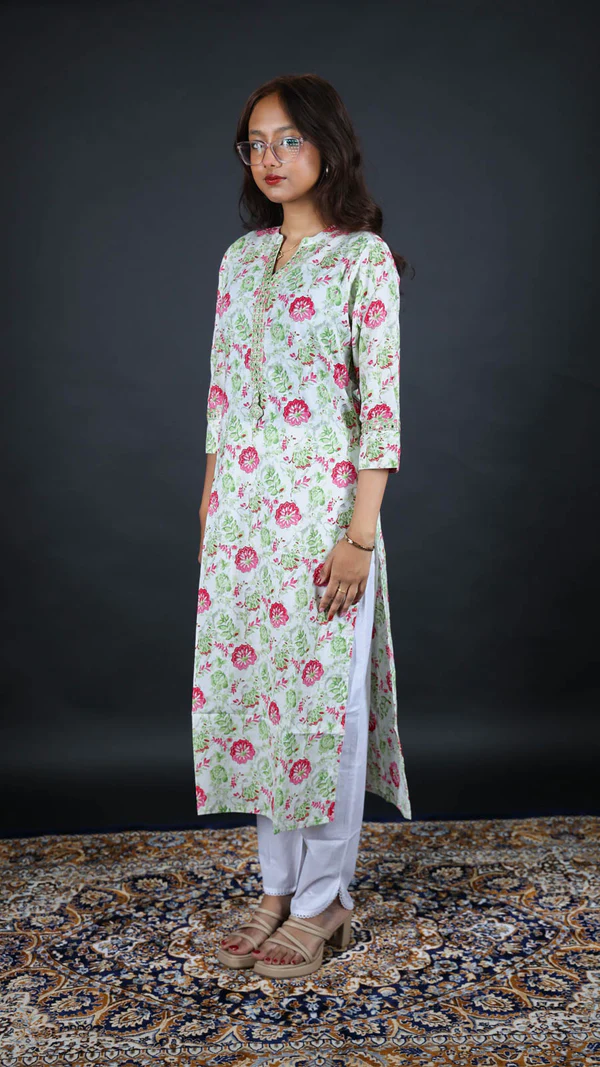 lavender floral printed cotton long kurti | women casual & office wear (copy) lavender floral printed cotton long kurti | women casual & office wear (copy)